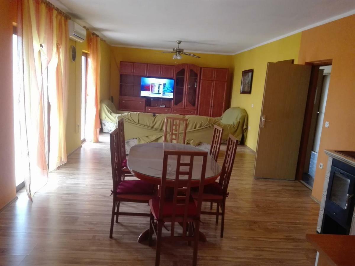 Apartment Luka Trogir Exteriér fotografie